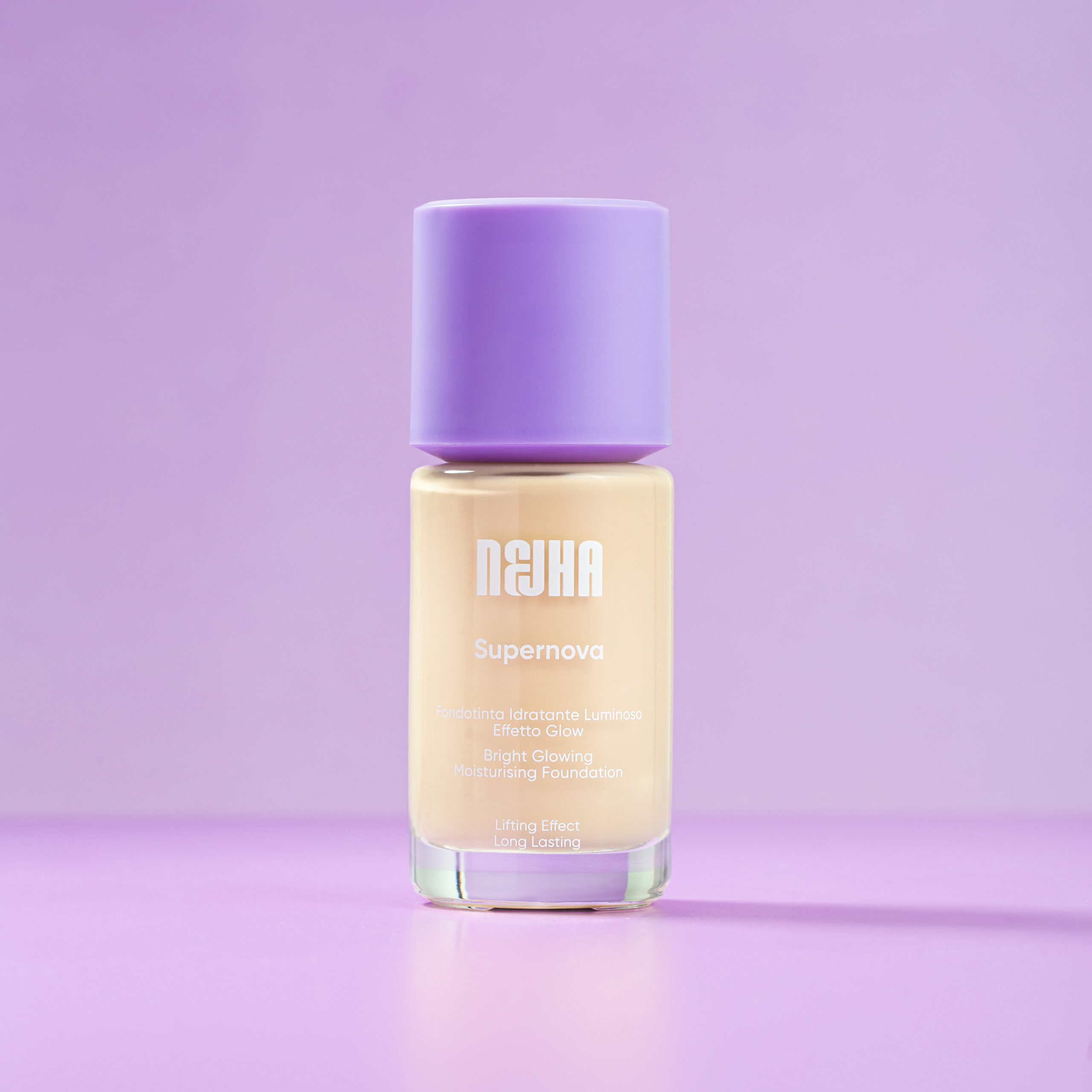 NEJHA - SUPERNOVA FONDOTINTA IDRATANTE LUMINOSO EFFETTO GLOW , C01 Porcelain